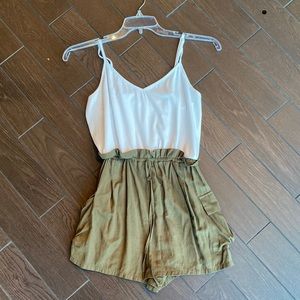 Bailey Blue Boutique Romper, Size M, Great Condition